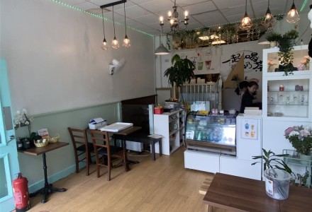 cafe-and-takeaway-in-sheffield-590592