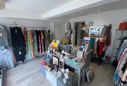 ladies-fashions-business-in-leeds-590624